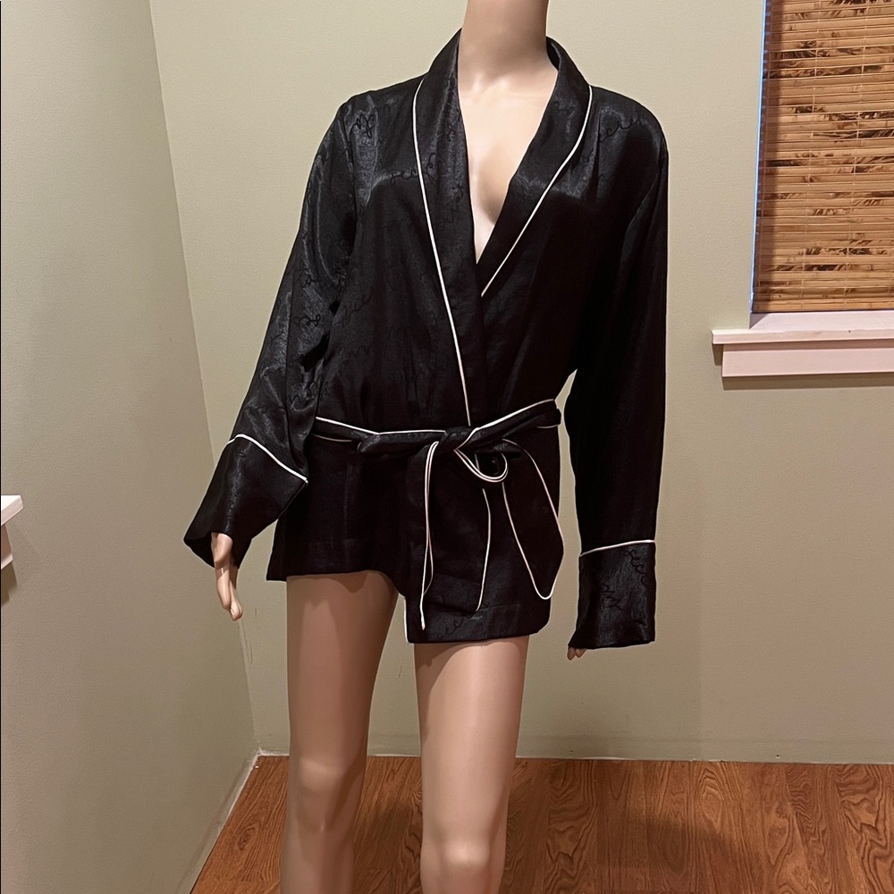 Victoria’s Secret Elegant Black Satin Robe with White Trim XL